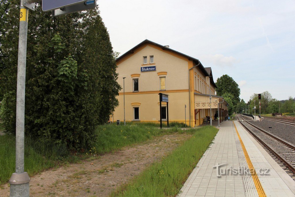 Uitzicht op het station vanuit het zuiden