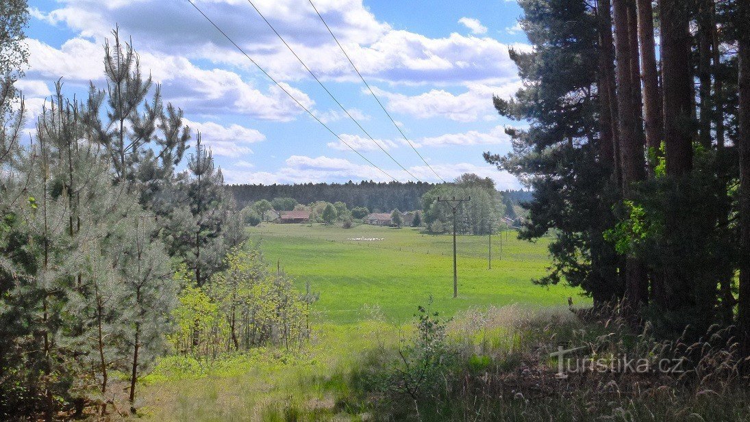 vista del villaggio di Krasnice