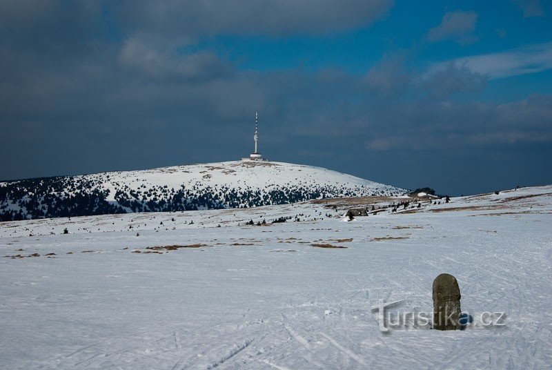 Widok na kamienie Dziadka i Piotra