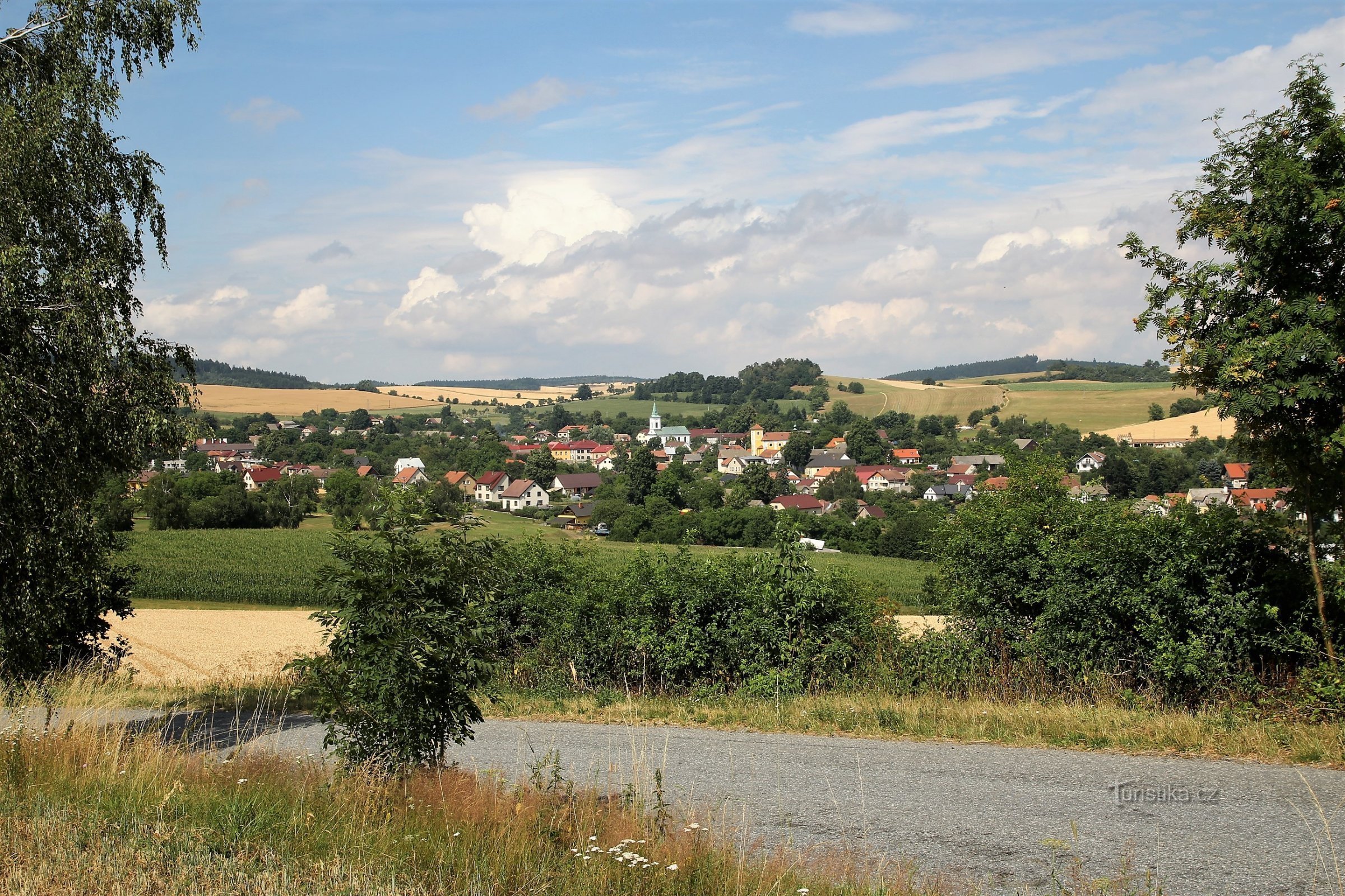 Widok na Rovečné ze Štěrbák