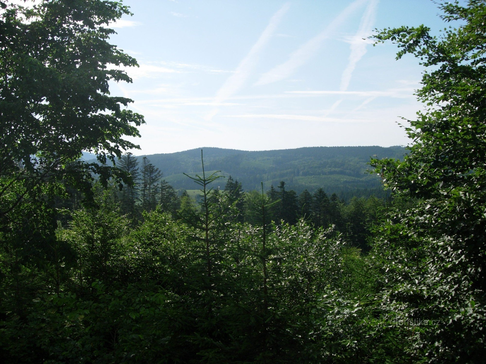 Vista de la cresta vecina con Tisov