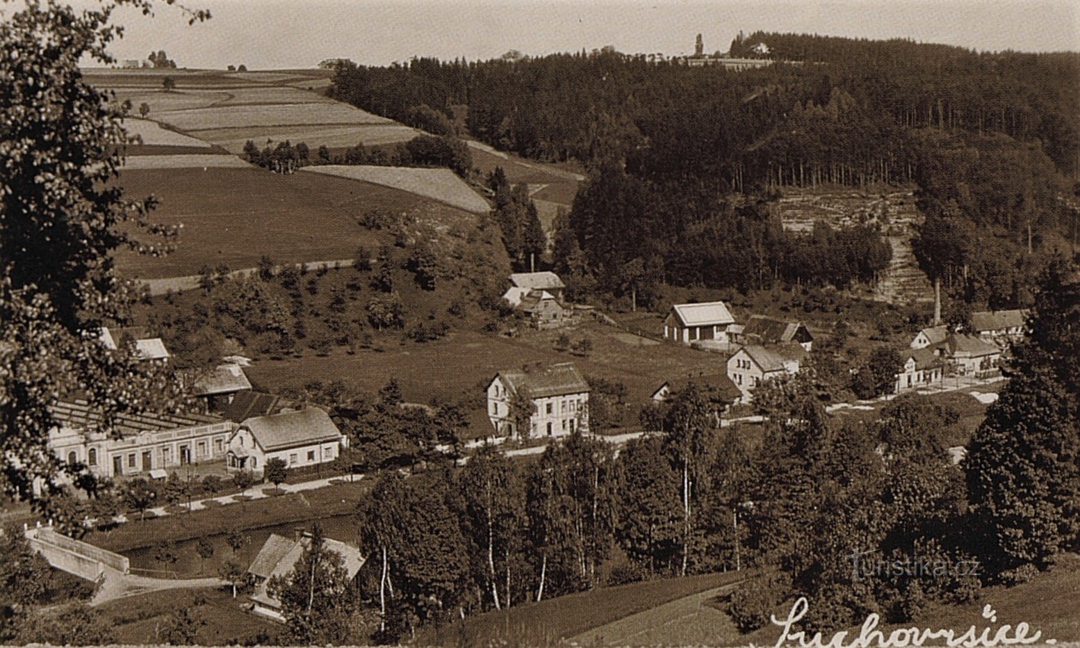 Vue de Suchovršice sur une carte postale du début des années 30