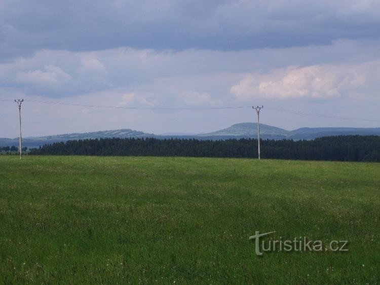 kilátás nyílik Velký és Malý Roudný városaira