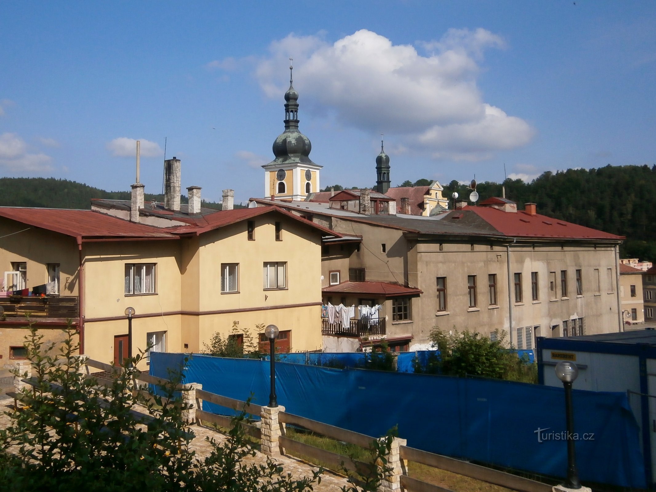 Pogled iz kapelice sv. Arkanđeo Mihael (Úpice)