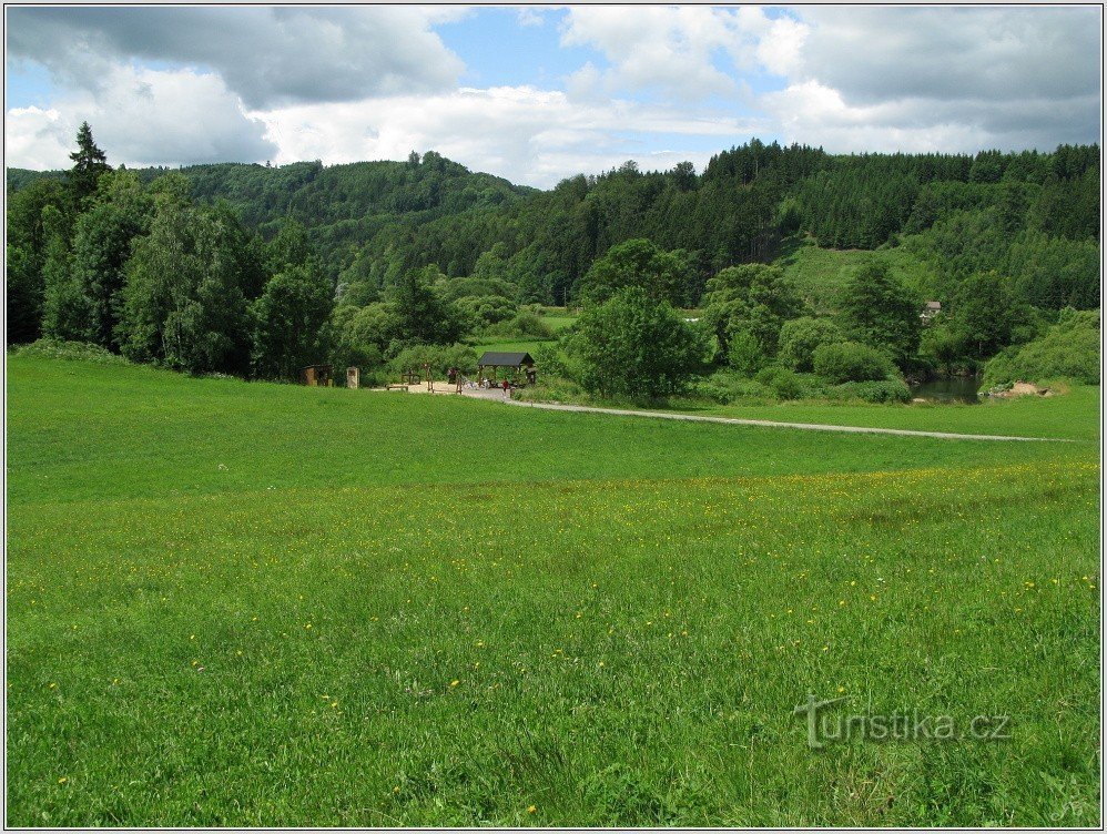 Vue depuis le panneau vers Tichá Orlica