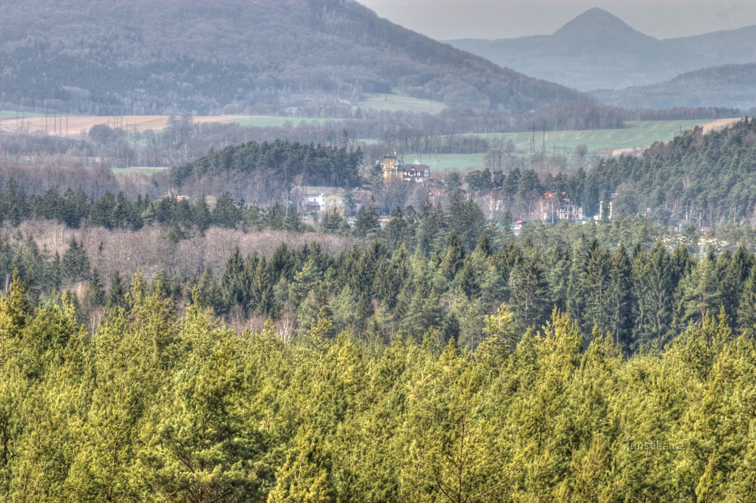 Blick über Hamr auf Jezere na Klíč