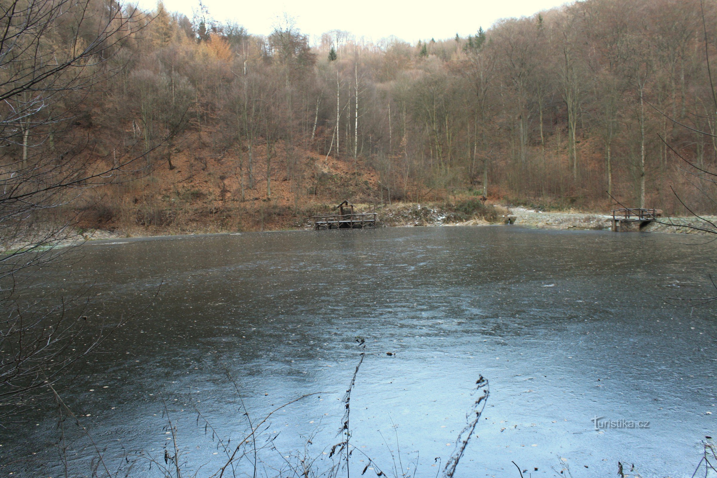 Vista através de Kotelní jízrko ao norte