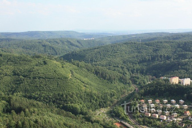 Näkymä Svitavan laakson yli kohti Brnoa