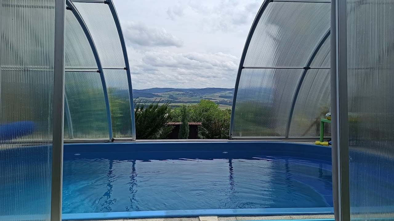 vue depuis la piscine