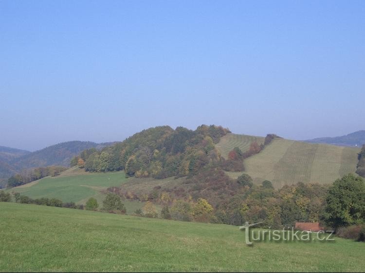 pogled s Kamenice na Strážnice