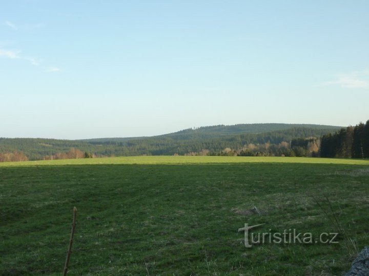 näkymä karstilta Böömin metsään (L. Hanzl)