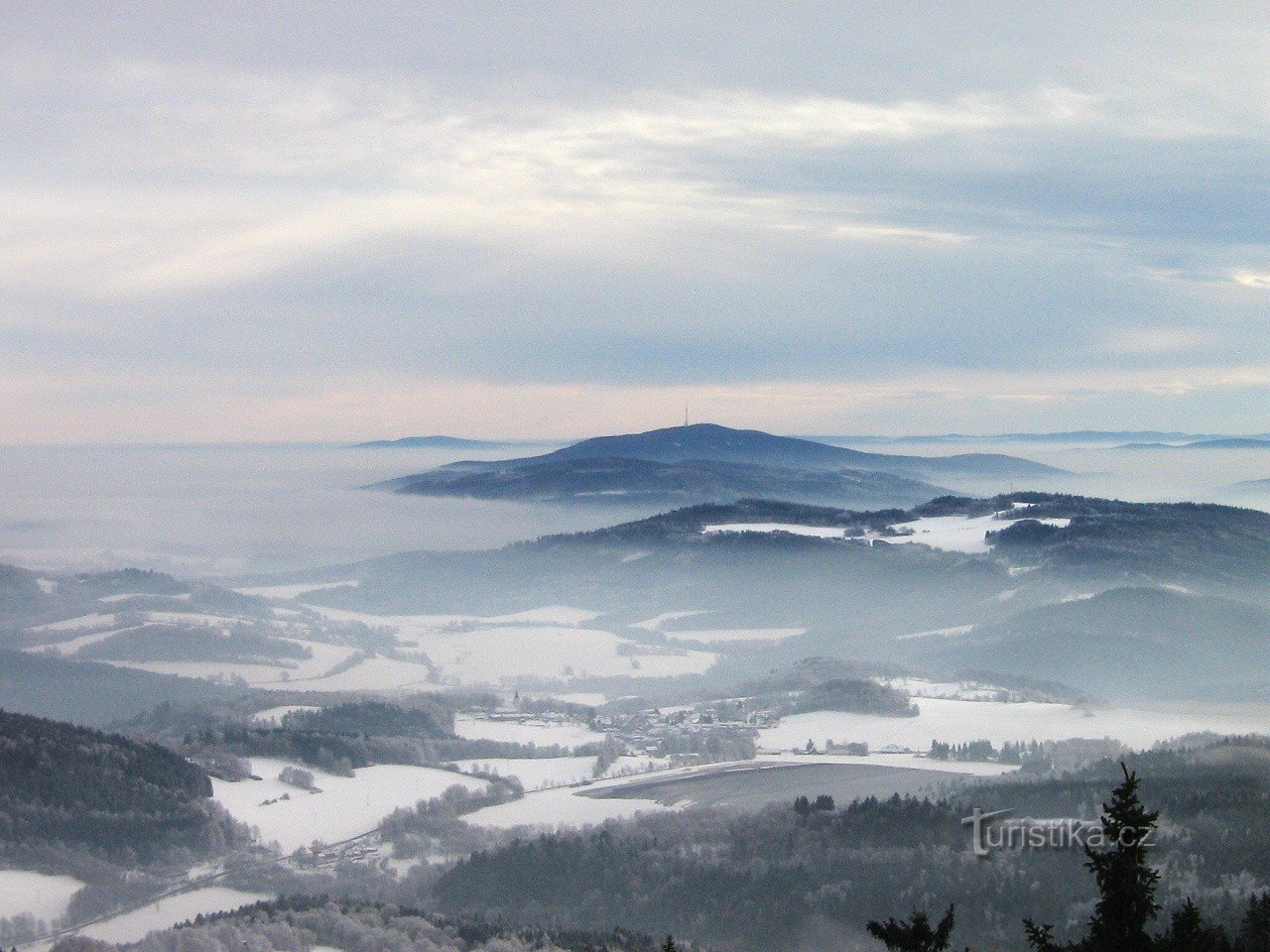 Utsikt från Libín mot Kleť