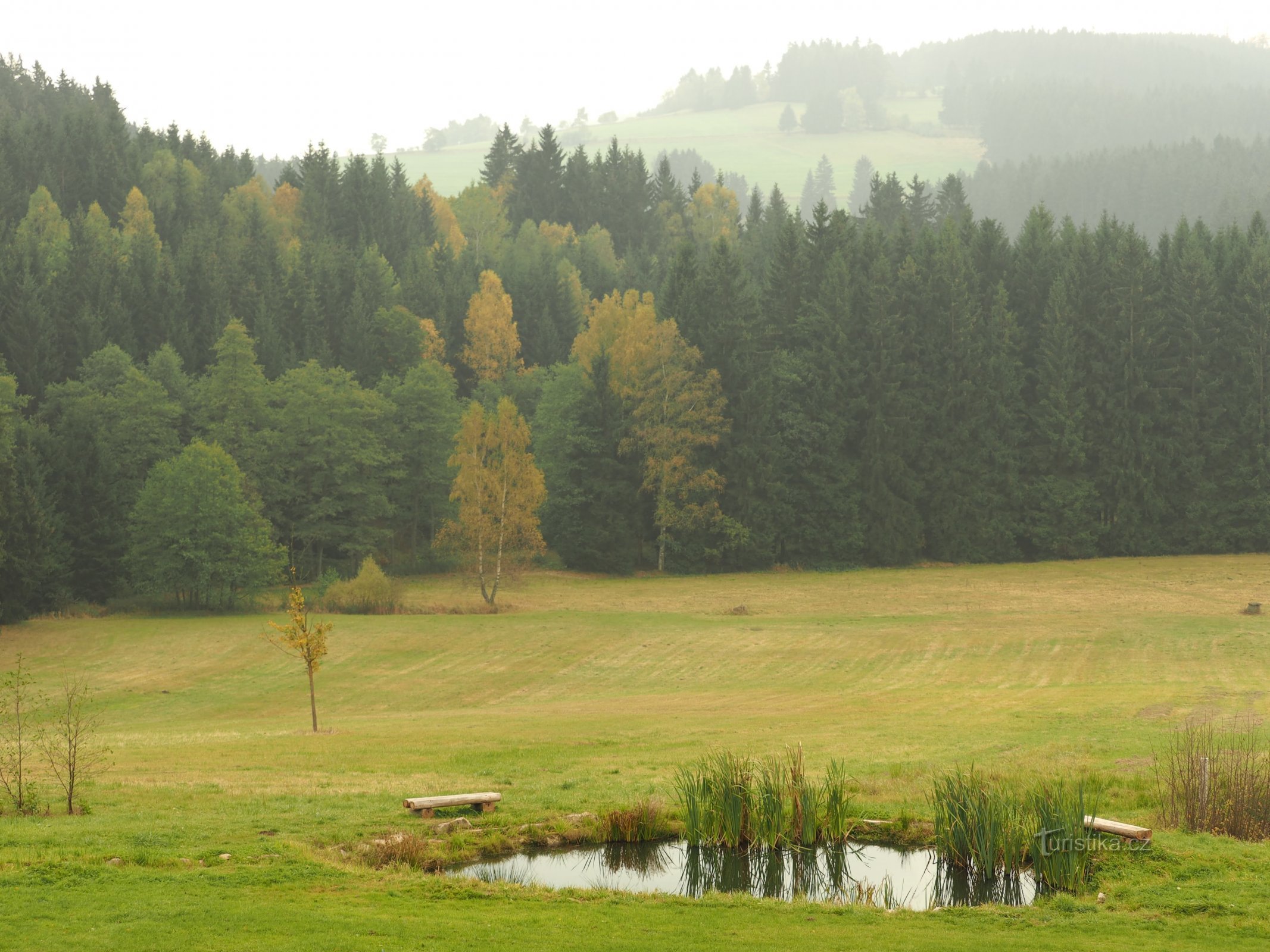 uitzicht vanuit het pension op de Svratka-vallei