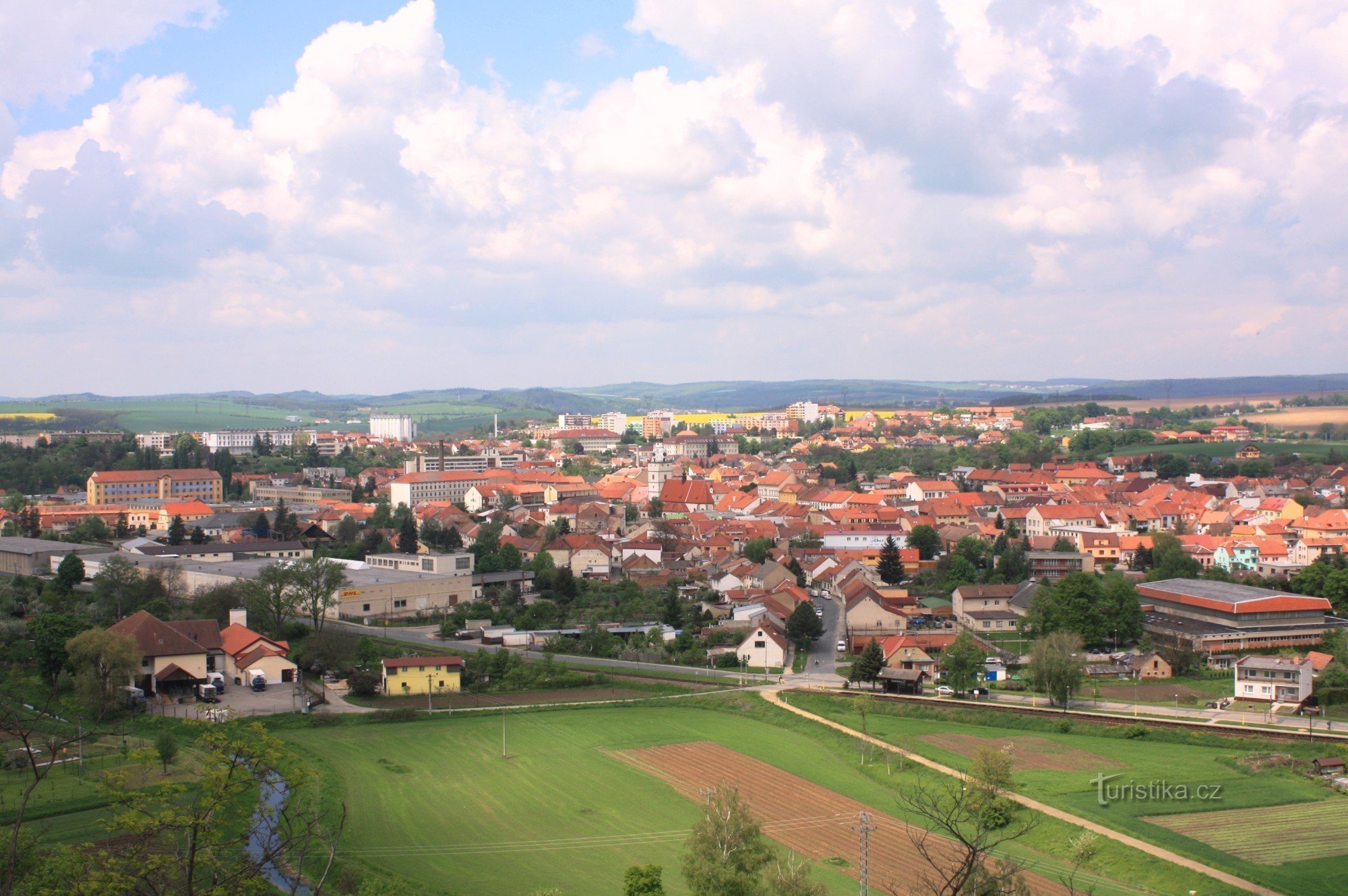 Widok na miasto z wieży widokowej