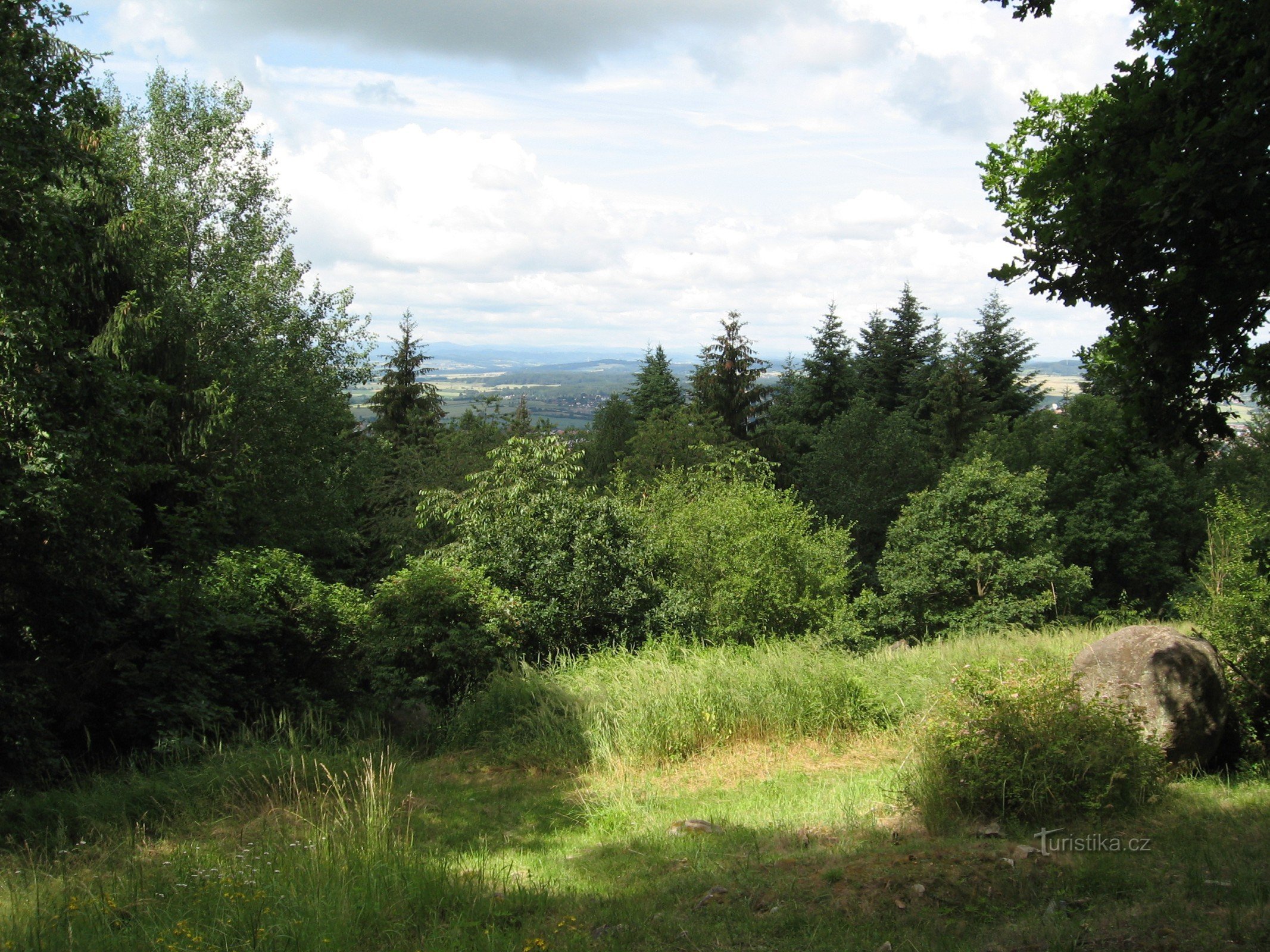 utsikt från Pisecké-skogarnas utsiktspunkt