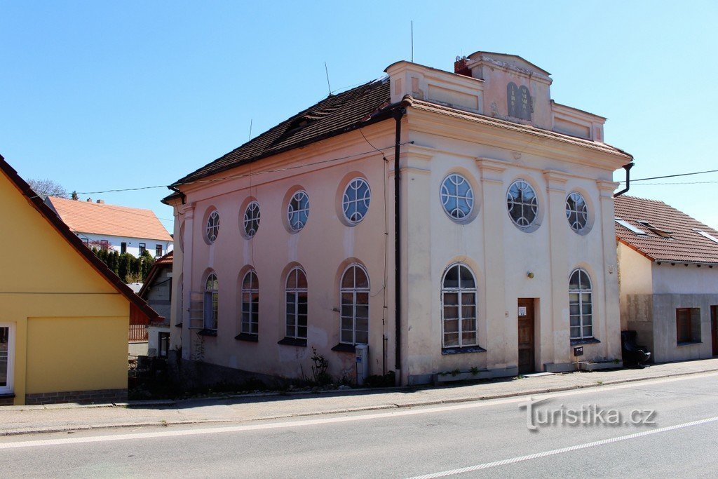 Blick von der Šternberská-Straße