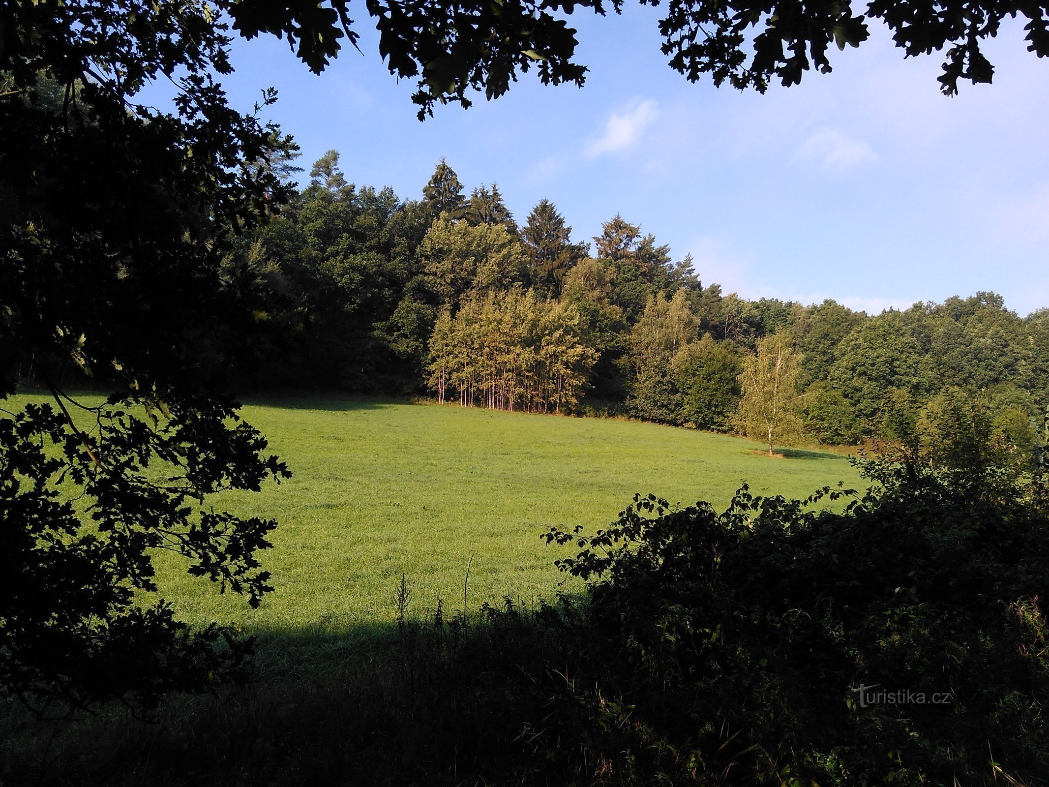 vistas da estrada em Čapský dol