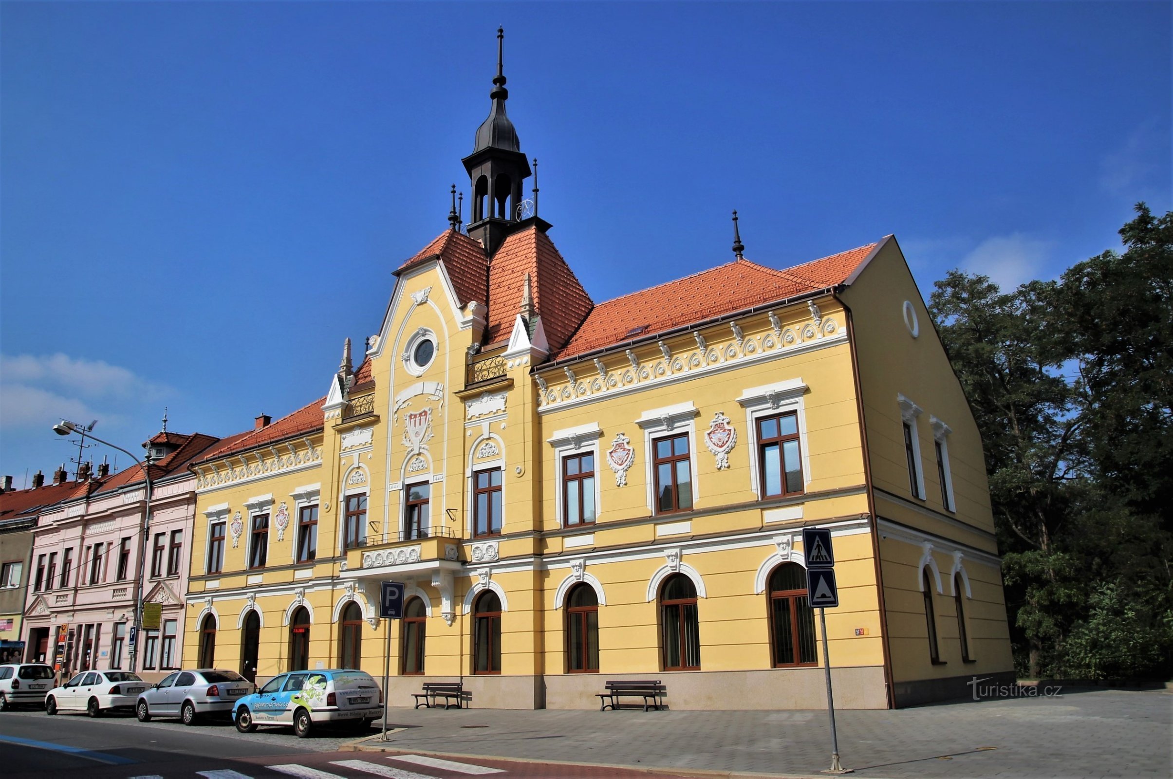 Pohořelice - Trung tâm văn hóa và thông tin