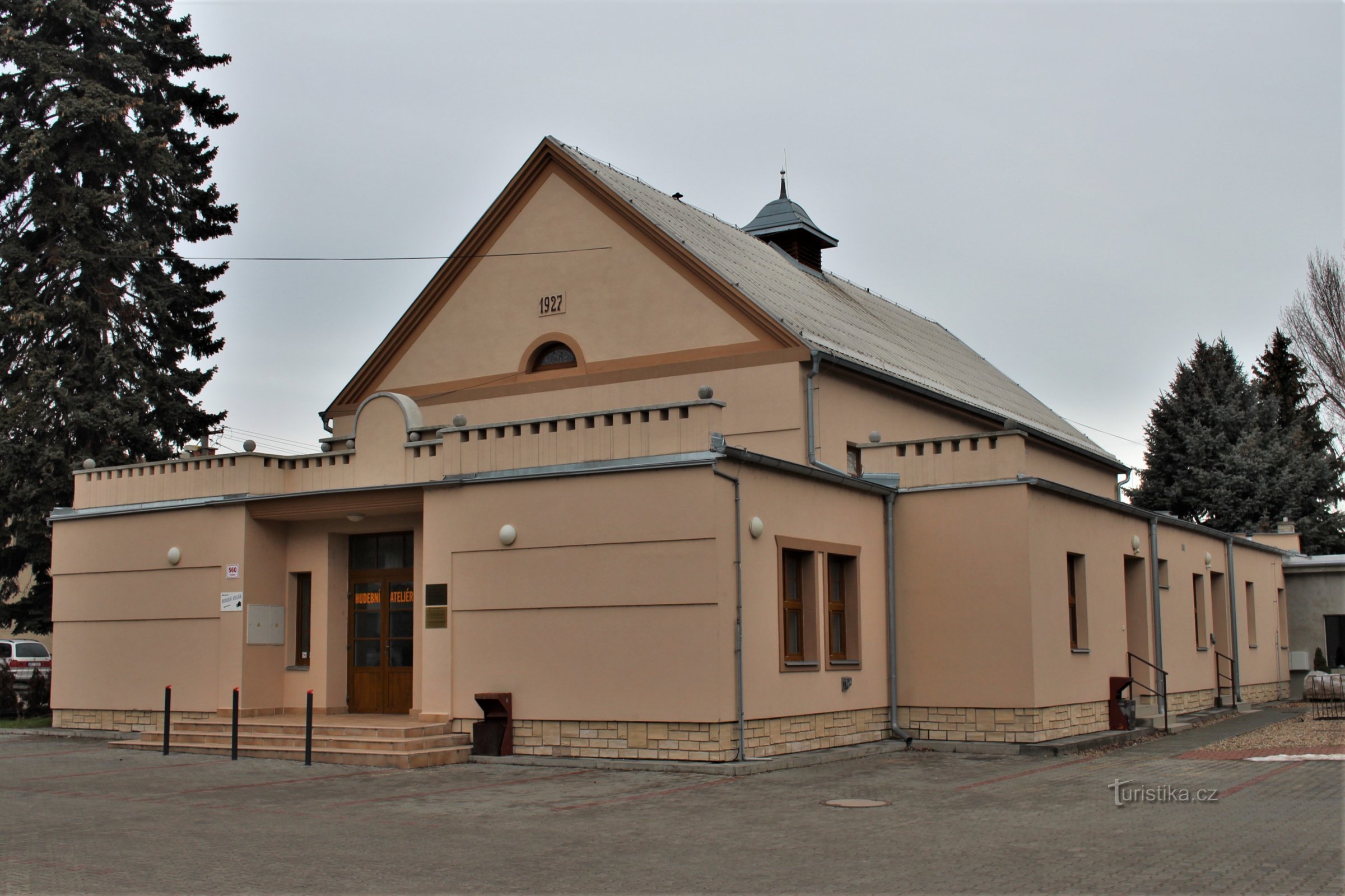 Pohořelice - falconry