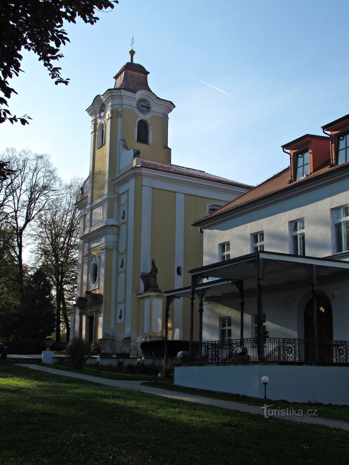 Pohořelice-kyrkan St. Johannes av Nepomuck