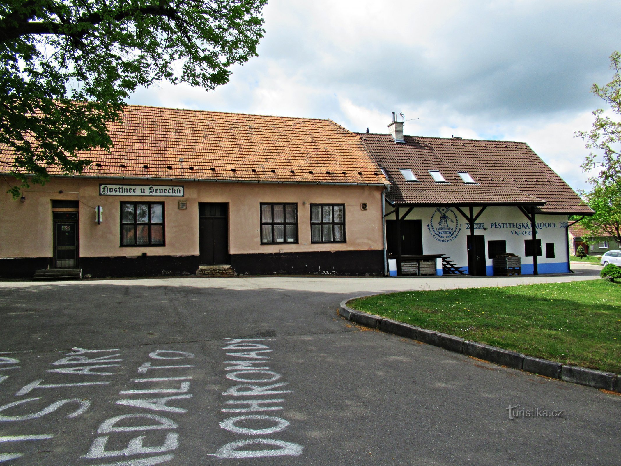 Hôtellerie et Distillerie