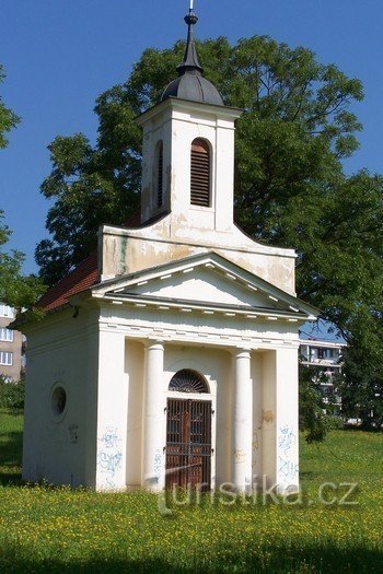 Valdštejn 葬礼教堂