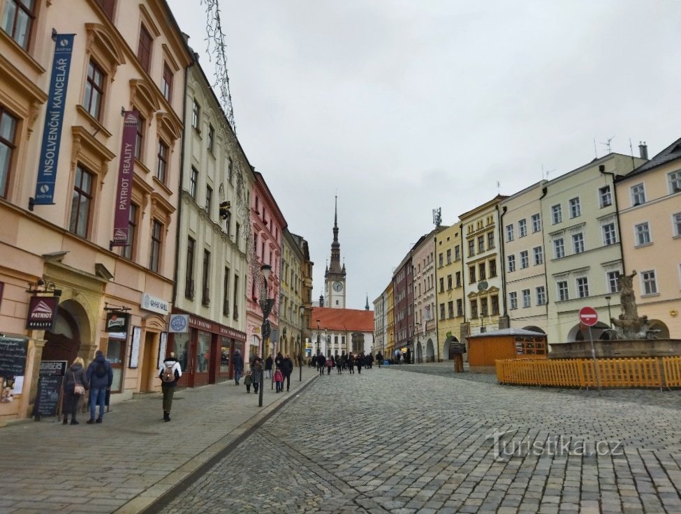 keskipäivällä Olomouc ei näyttänyt olevan liian täynnä