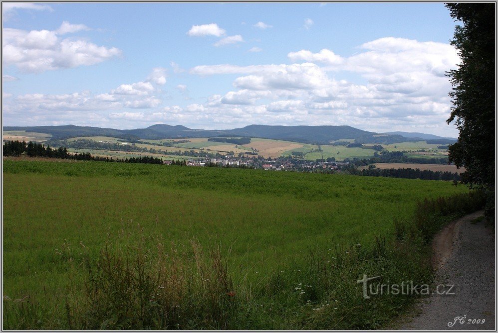 Police nad Metují, Hejšovina and Bor from the road to Samaritánka