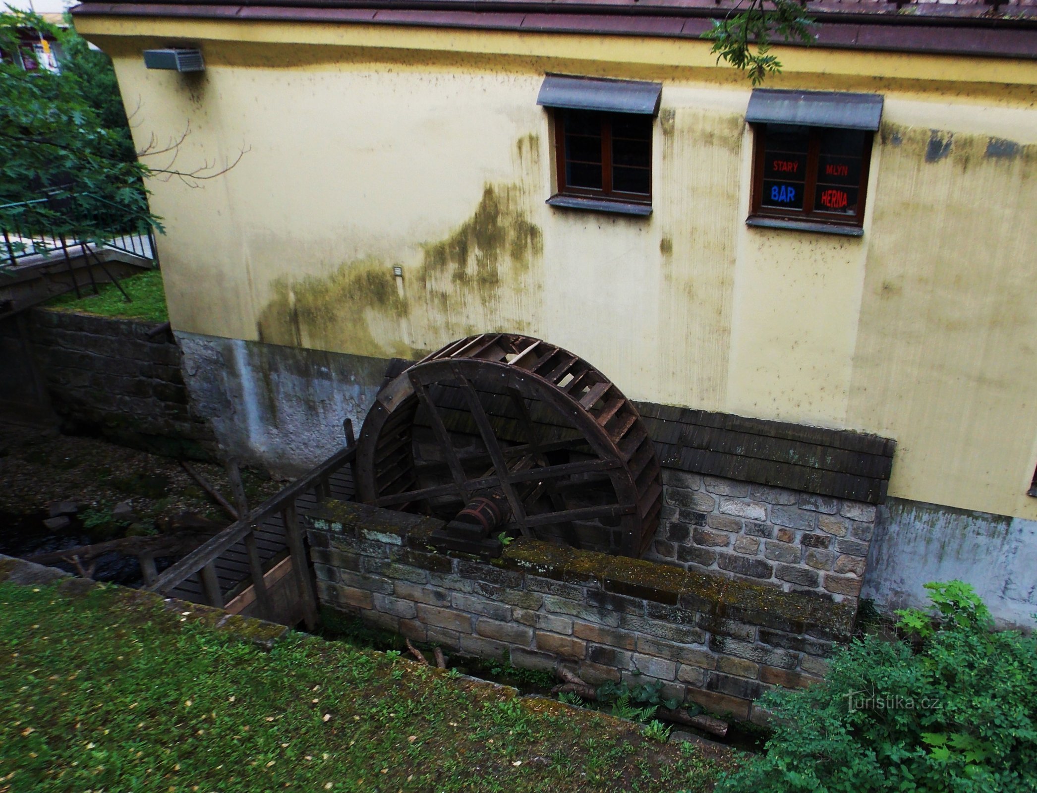 Polívkův, Koželuzský, Starý mlýn w Chrudimi