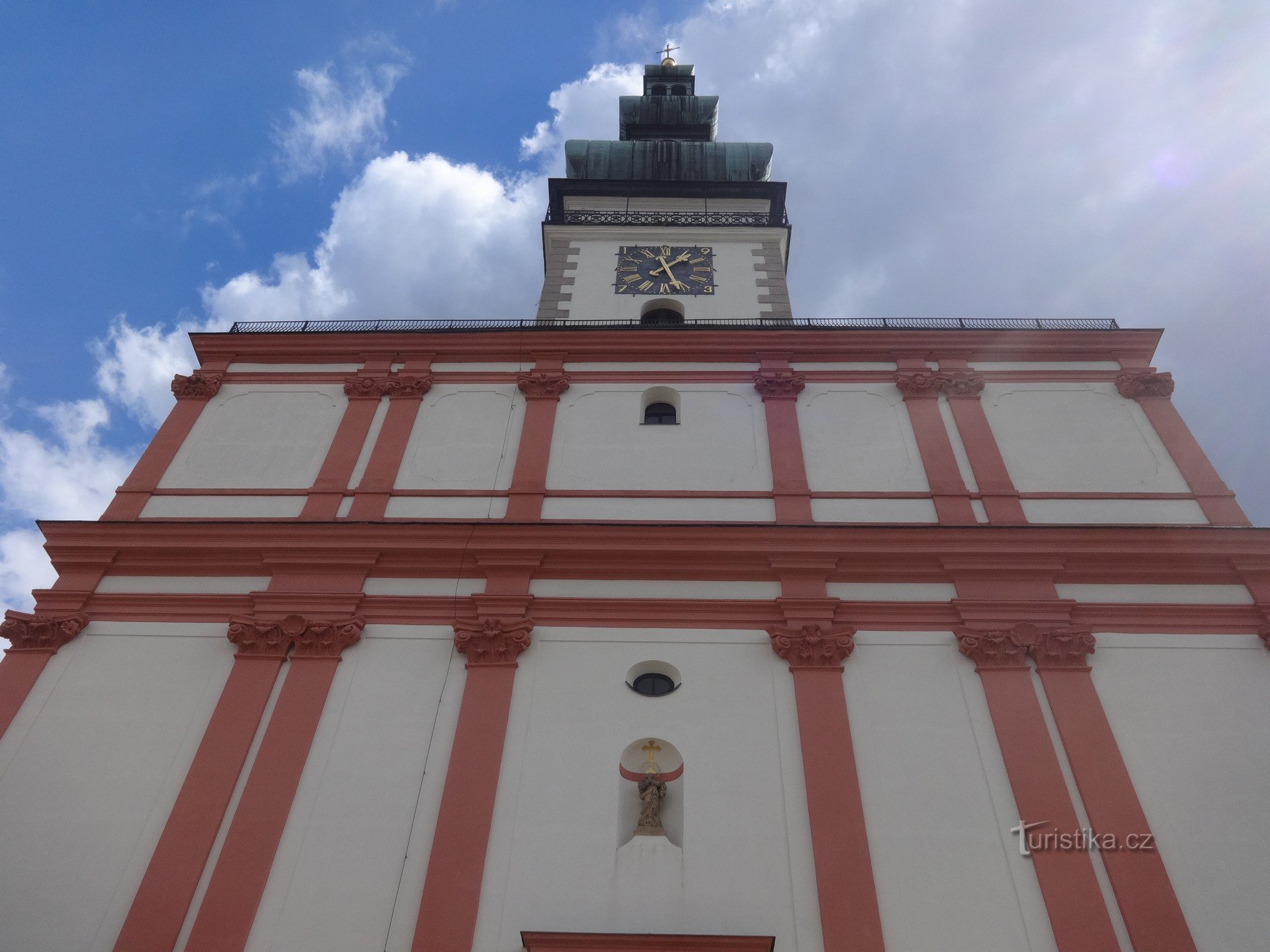 Polná - iglesia del decano de la Asunción de la Virgen María