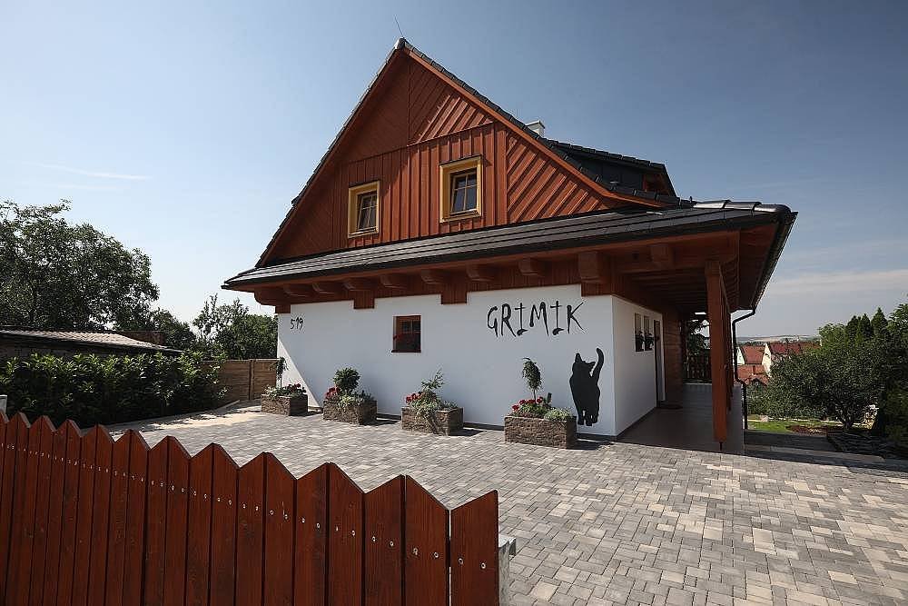 Poloroubenka Grimik zepředu