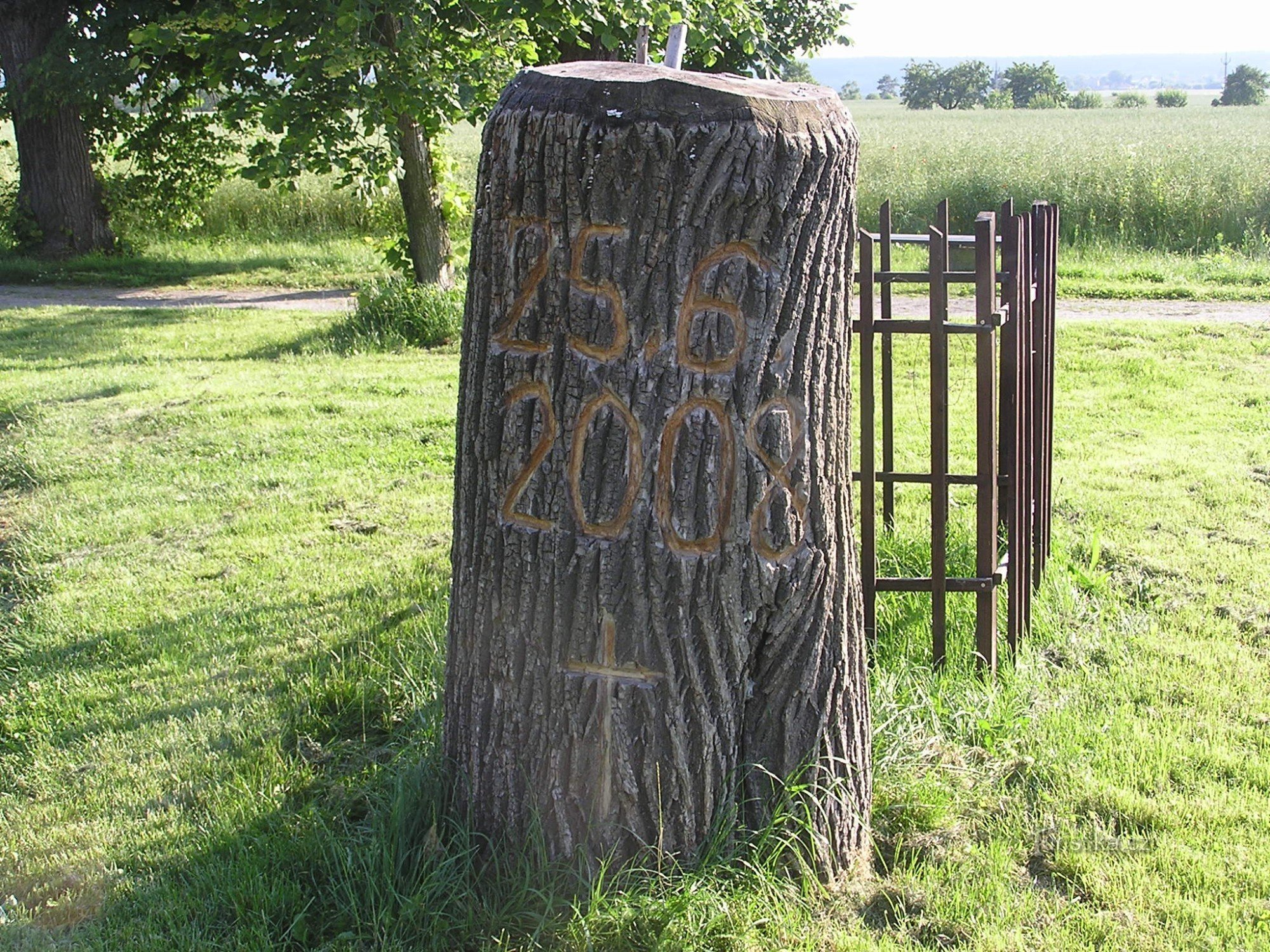 Kidőlt fák emlékműve 25.6.2008