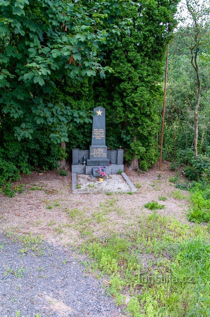 Memorial pela estrada nº 315