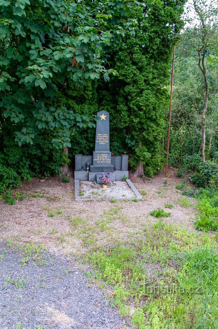 Memorial por la carretera N° 315