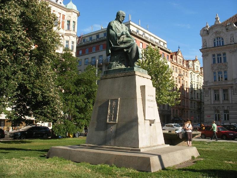 pomník Aloise Jiráska