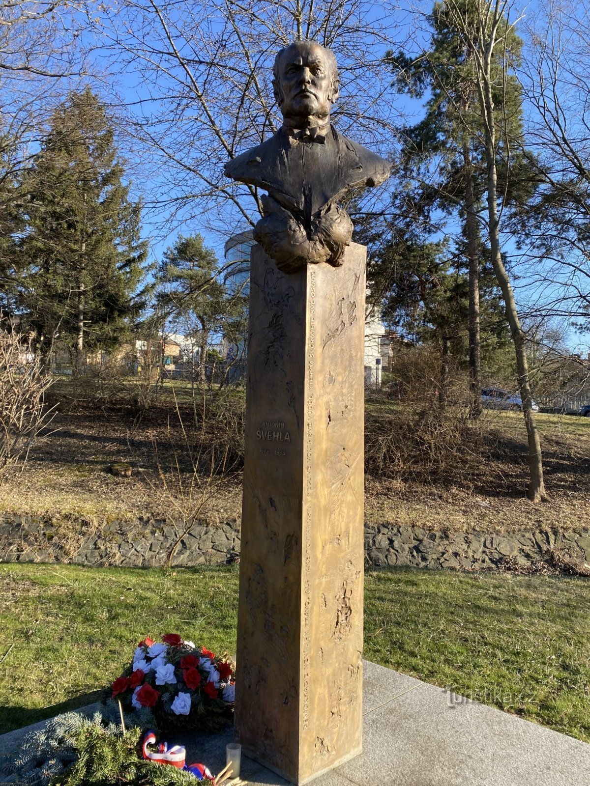 Monumento a Antonín Švehla