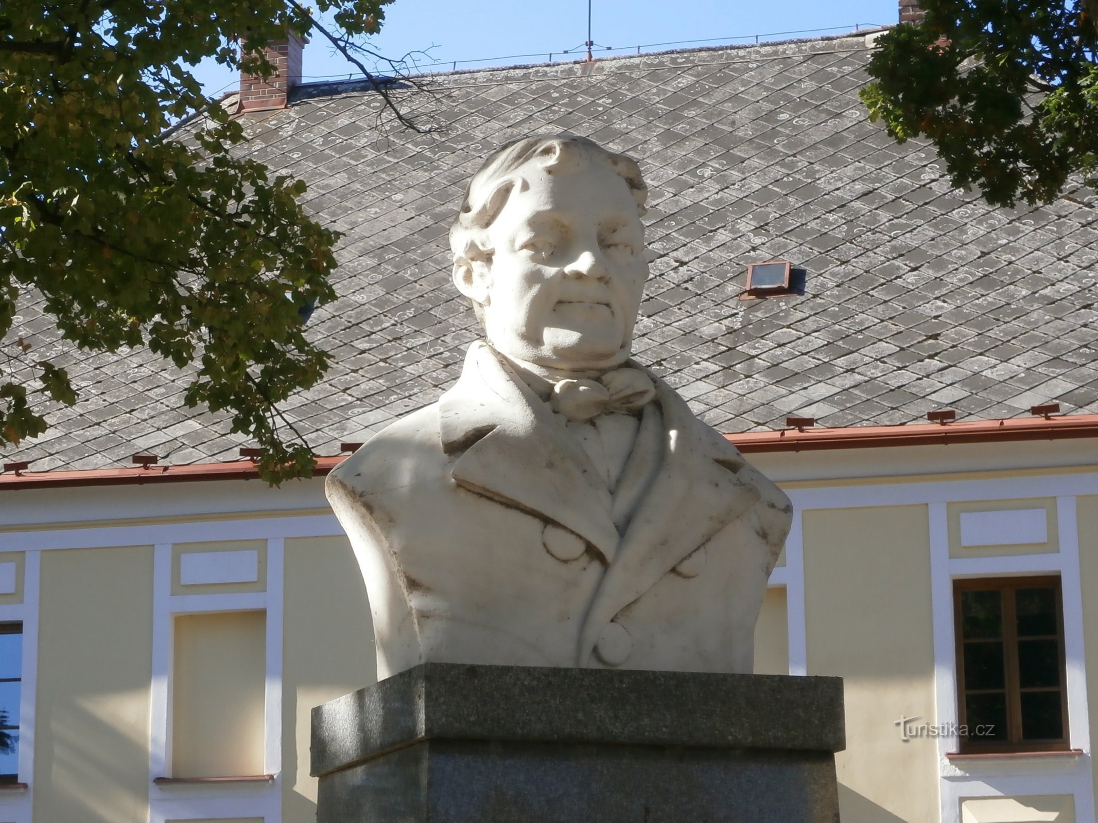 Monument to Antonín Picha (Hořičky, 2.10.2015 October XNUMX)