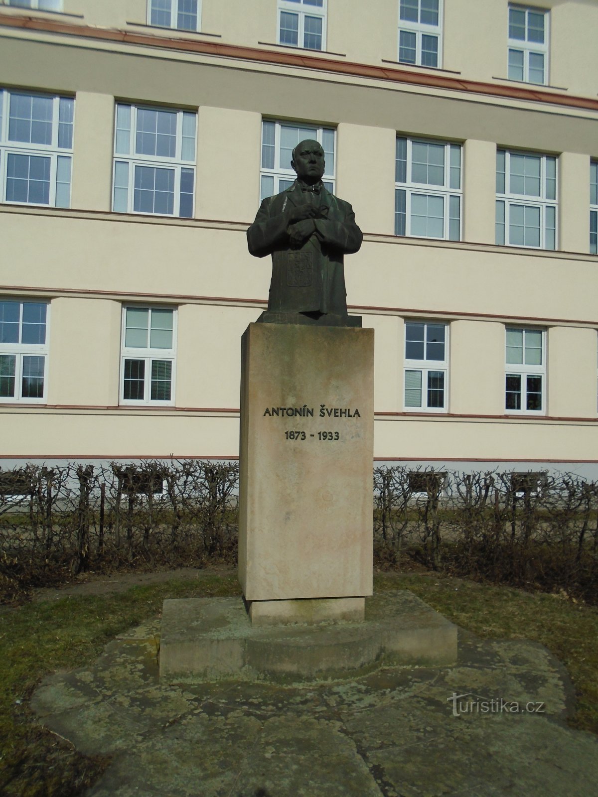 Antonín Švehlan muistomerkki (Hradec Králové, 4.3.2018. maaliskuuta XNUMX)