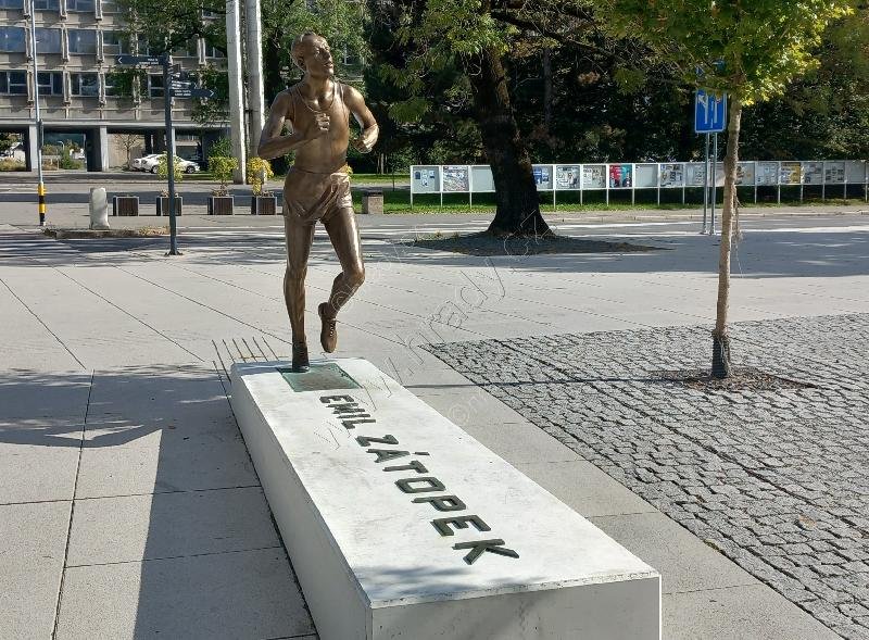 pomník Emila Zátopka