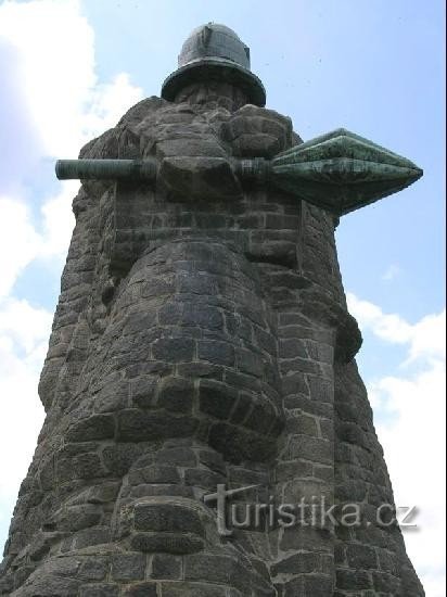 Monument: gefotografeerd in juli 2005