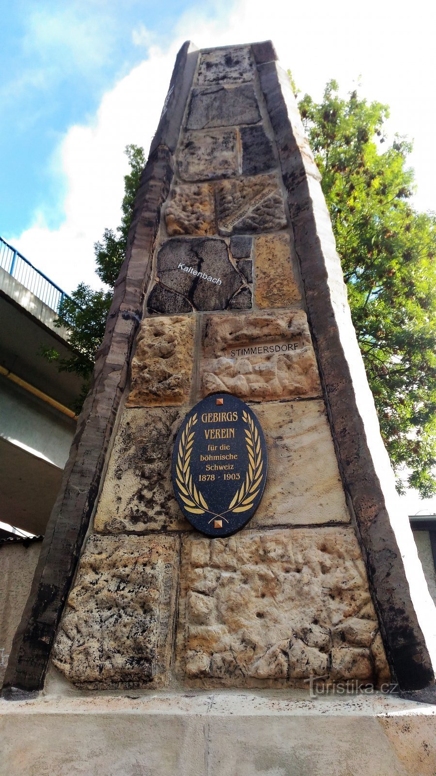 Monument til Bjergforeningen i Tjekkisk Schweiz.