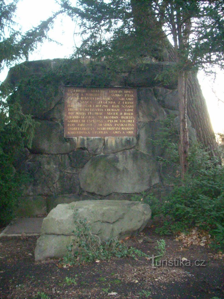 monument over J. Zeyer