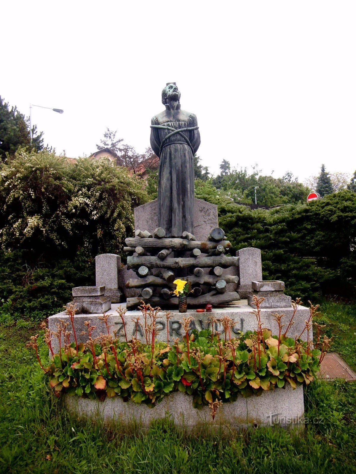 Monument til Jan Hus - Zbraslav