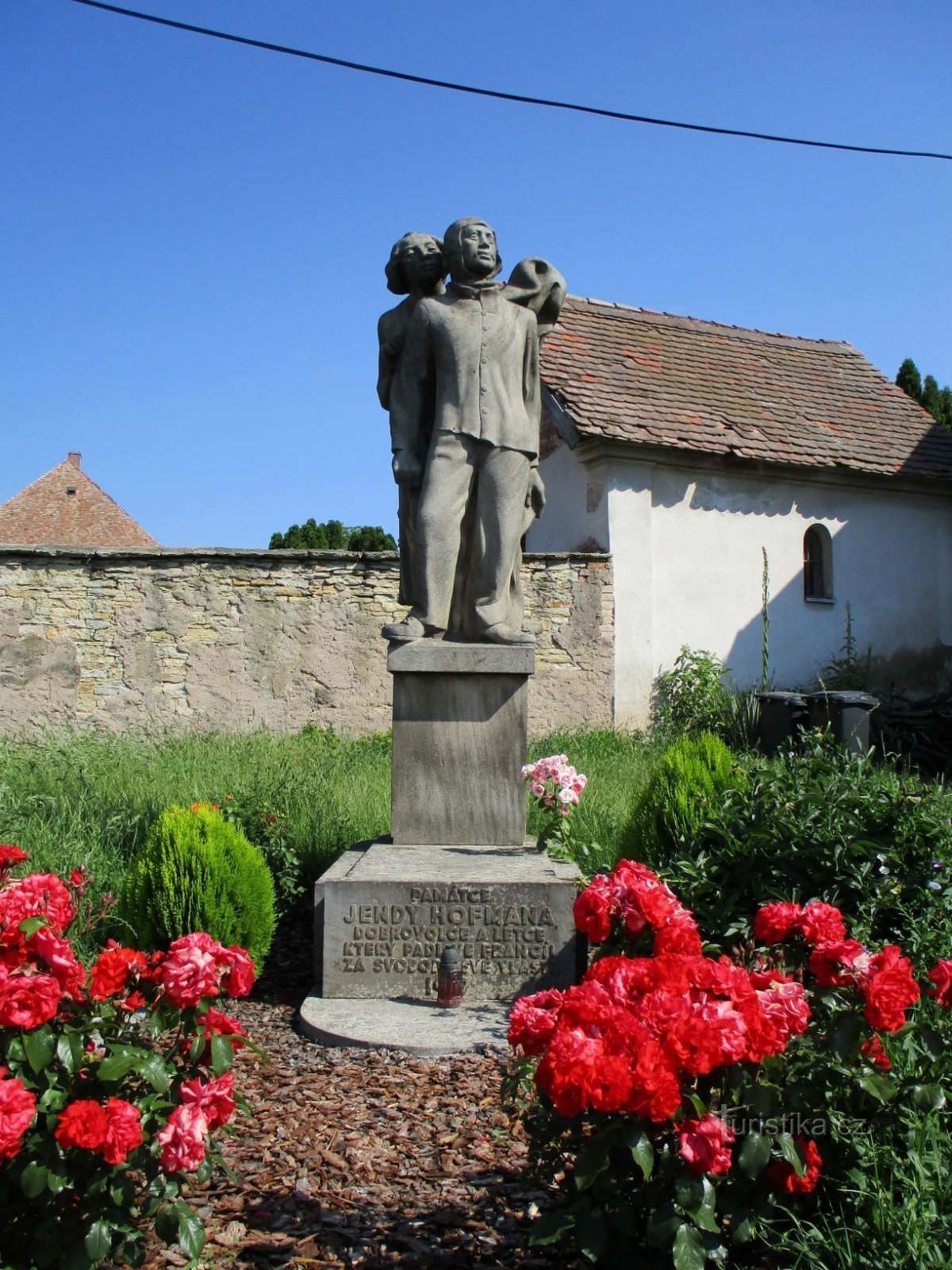 Monumento a Jenda Hofman (Velká Jesenice, 19.6.2019/XNUMX/XNUMX)