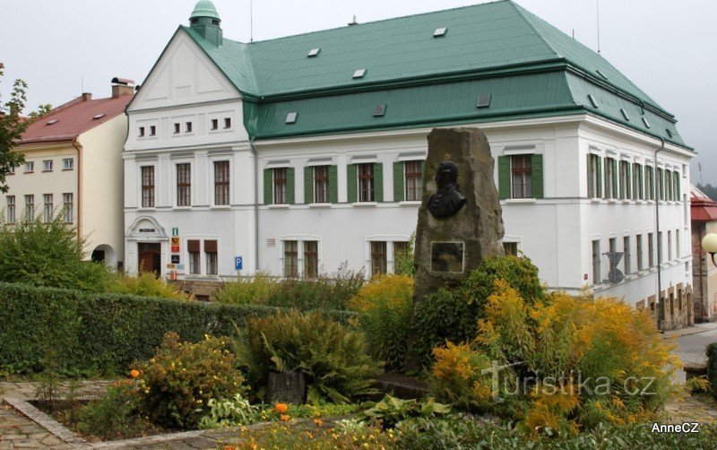 Monumentul lui Iosif al II-lea. Žaclér