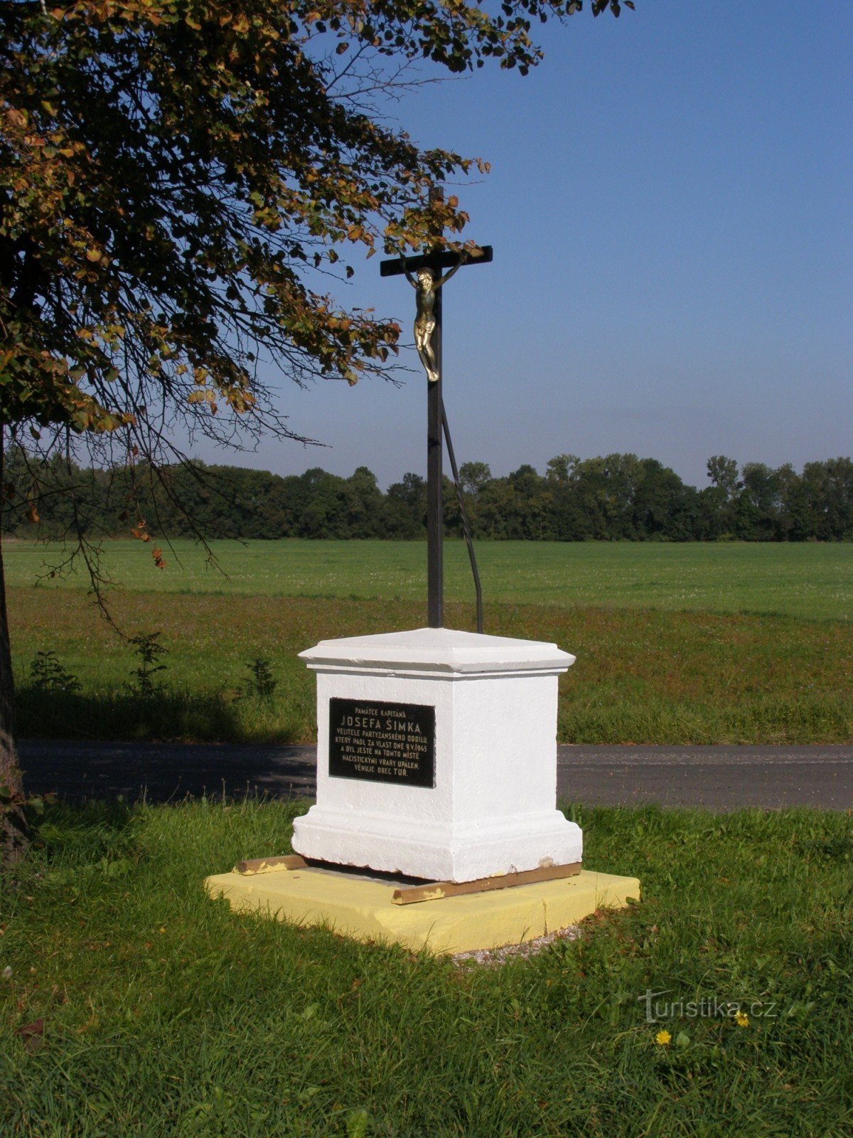 Monument voor Josef Šimek in de buurt van Tura