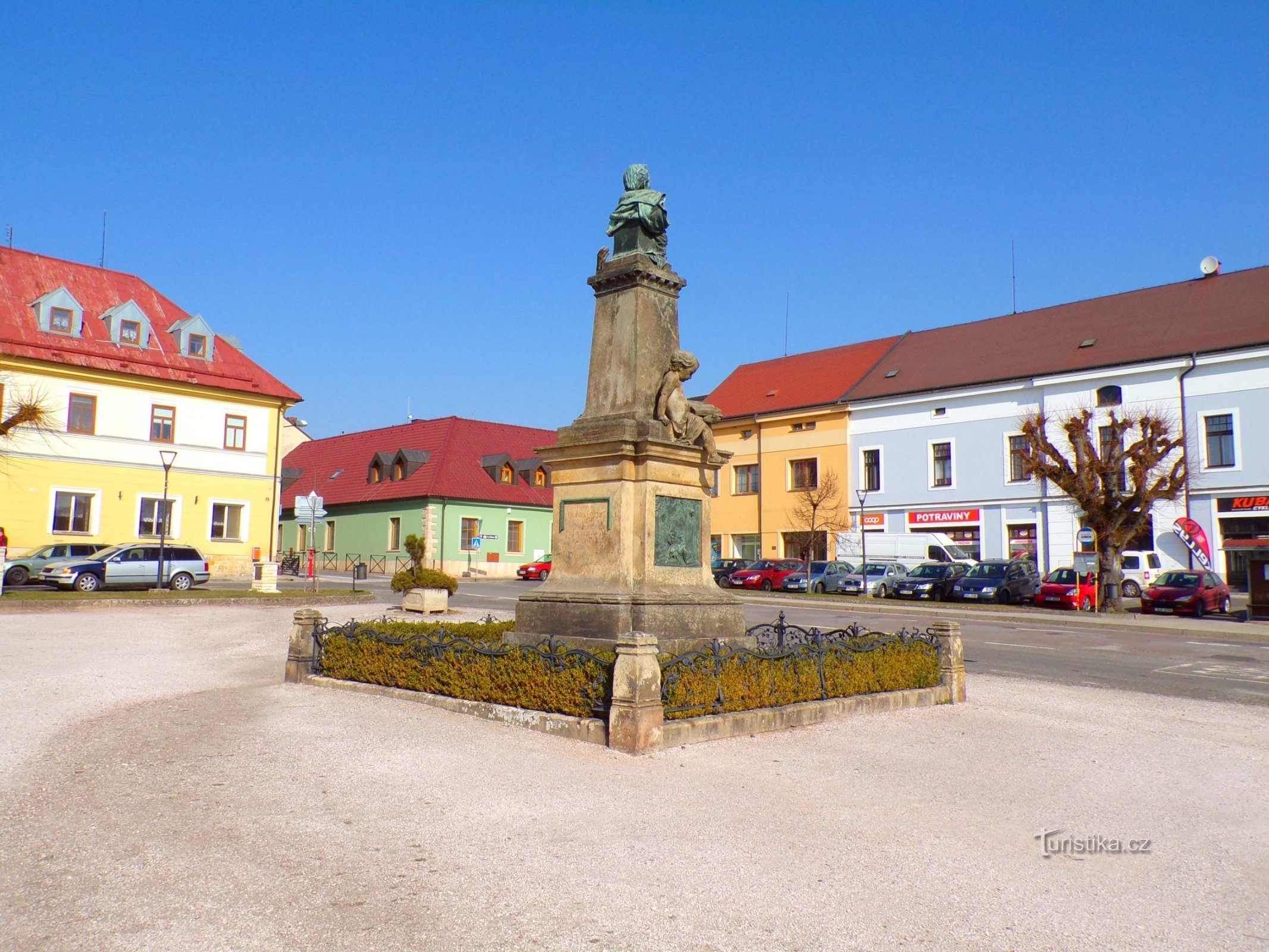 Monument à KJ Erben (Miletín, 25.3.2022/XNUMX/XNUMX)