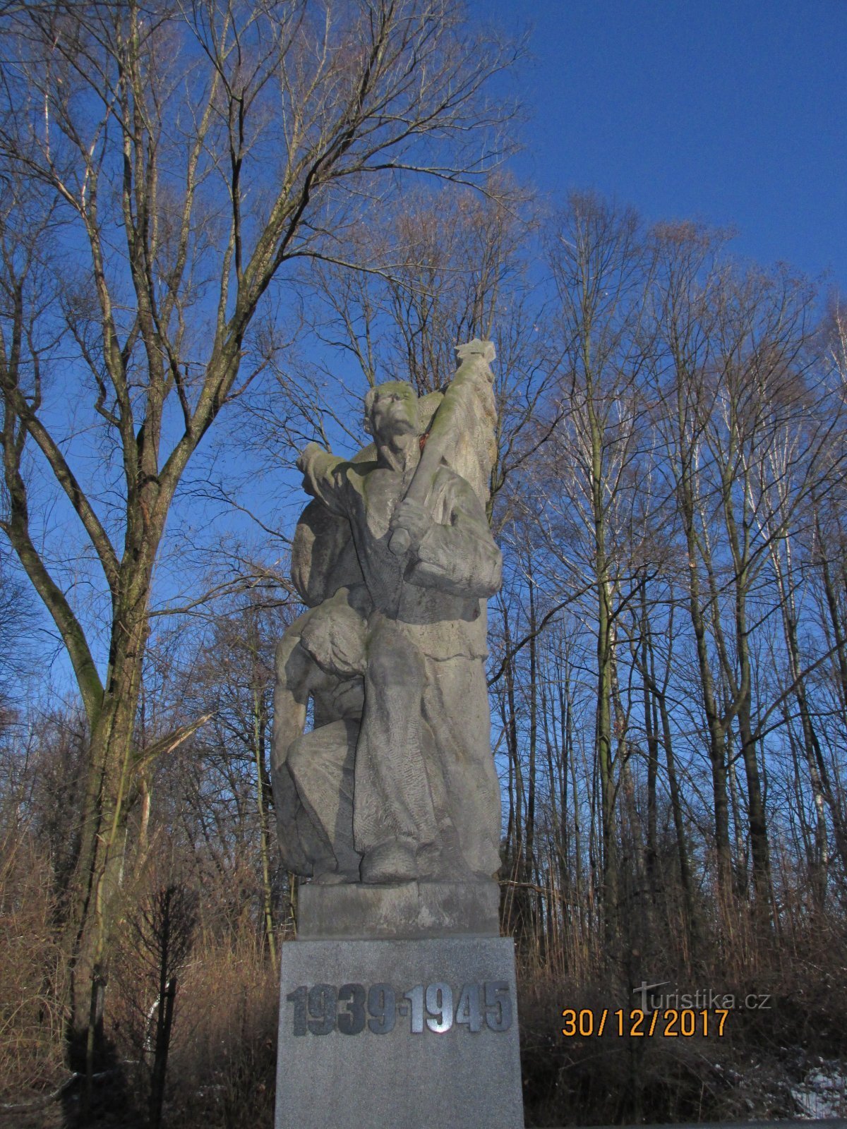 Monument till Karvinás offer för fascismen i Karviná-Dole