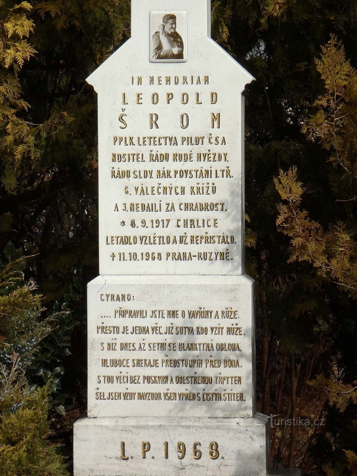 Leopold Šromin muistomerkki Chrlicessä - 10.3.2012