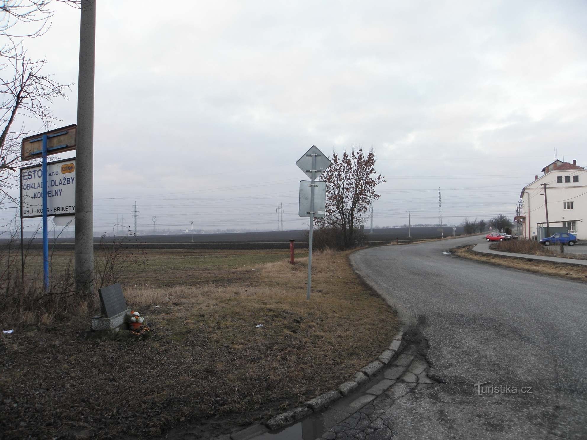 Airmen's monument - Sokolnice - 1.3.2012